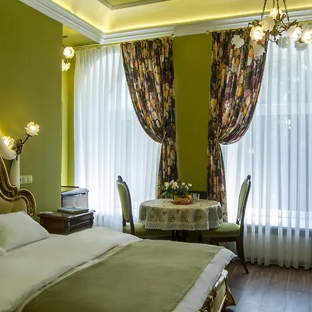 Aparthotel Kvartal Do Deribasovskoi 2*